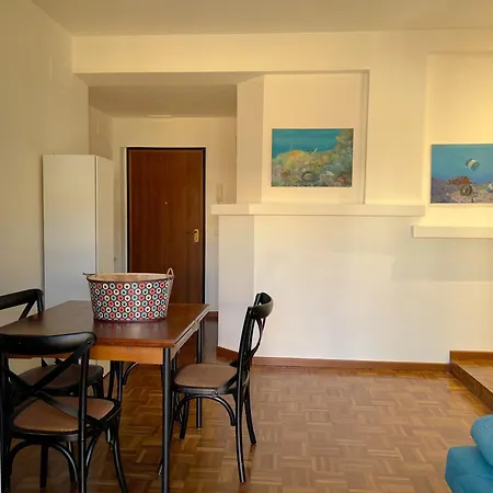 La Magia Di Carla - Boutique In - Location Near And Train Station Apartmán Nettuno